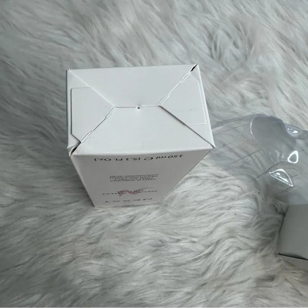 NEXXT‎ Neck & Chest Cream